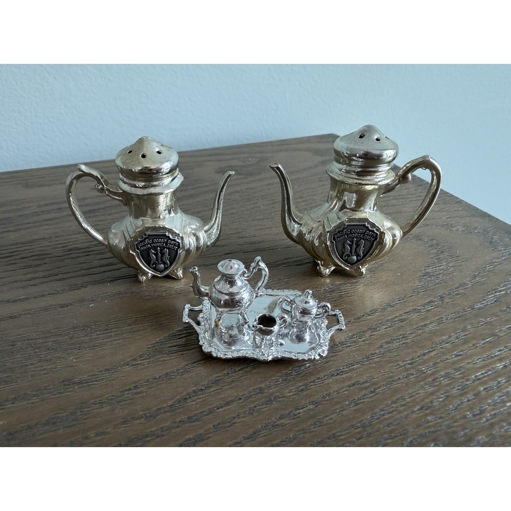 Vintage Japan Mini Teapot Salt Pepper Set Pacific Ocean Park Santa Monica